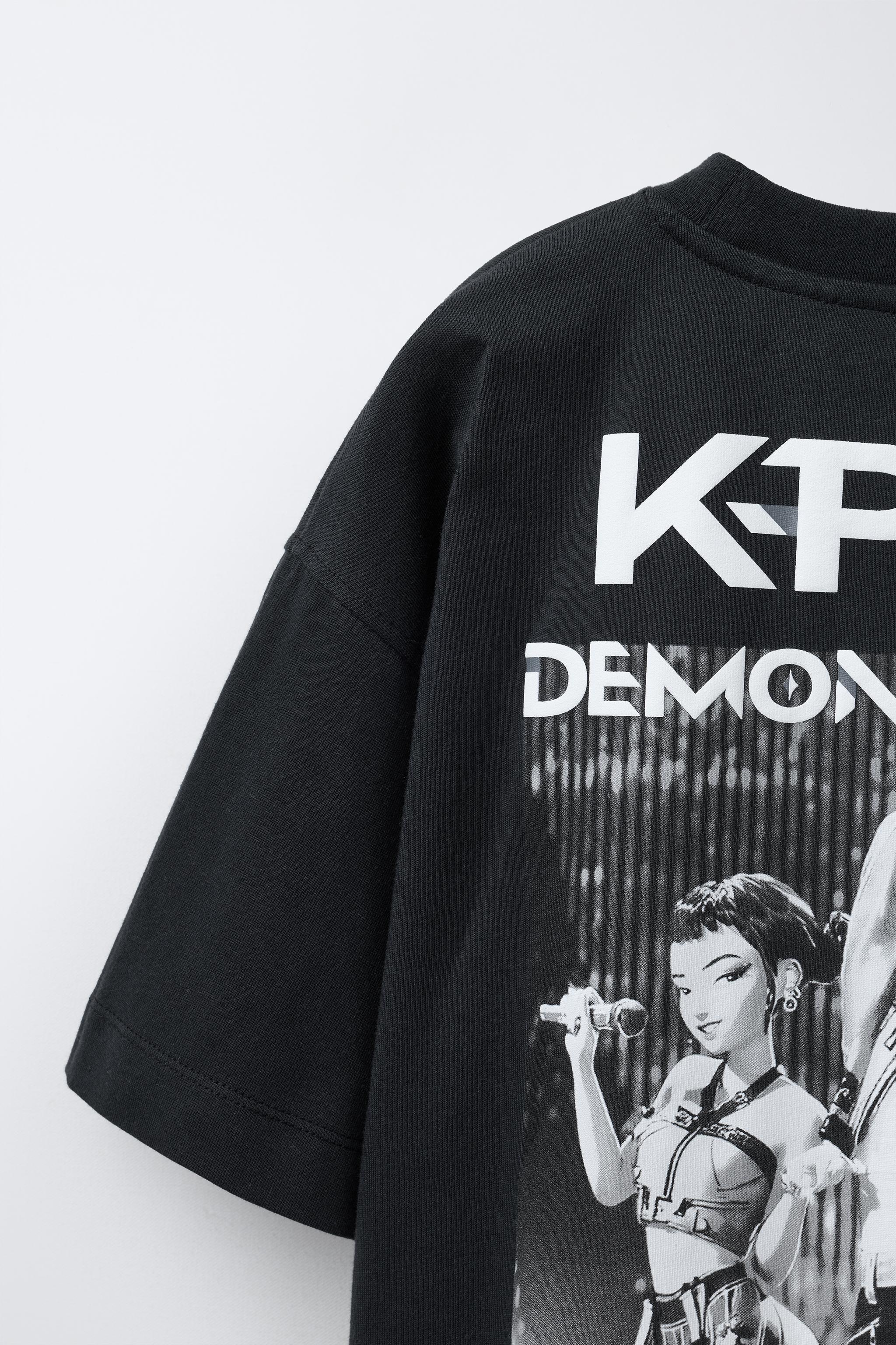 KPOP DEMON HUNTERS™ NETFLIX © PRINTED T-SHIRT